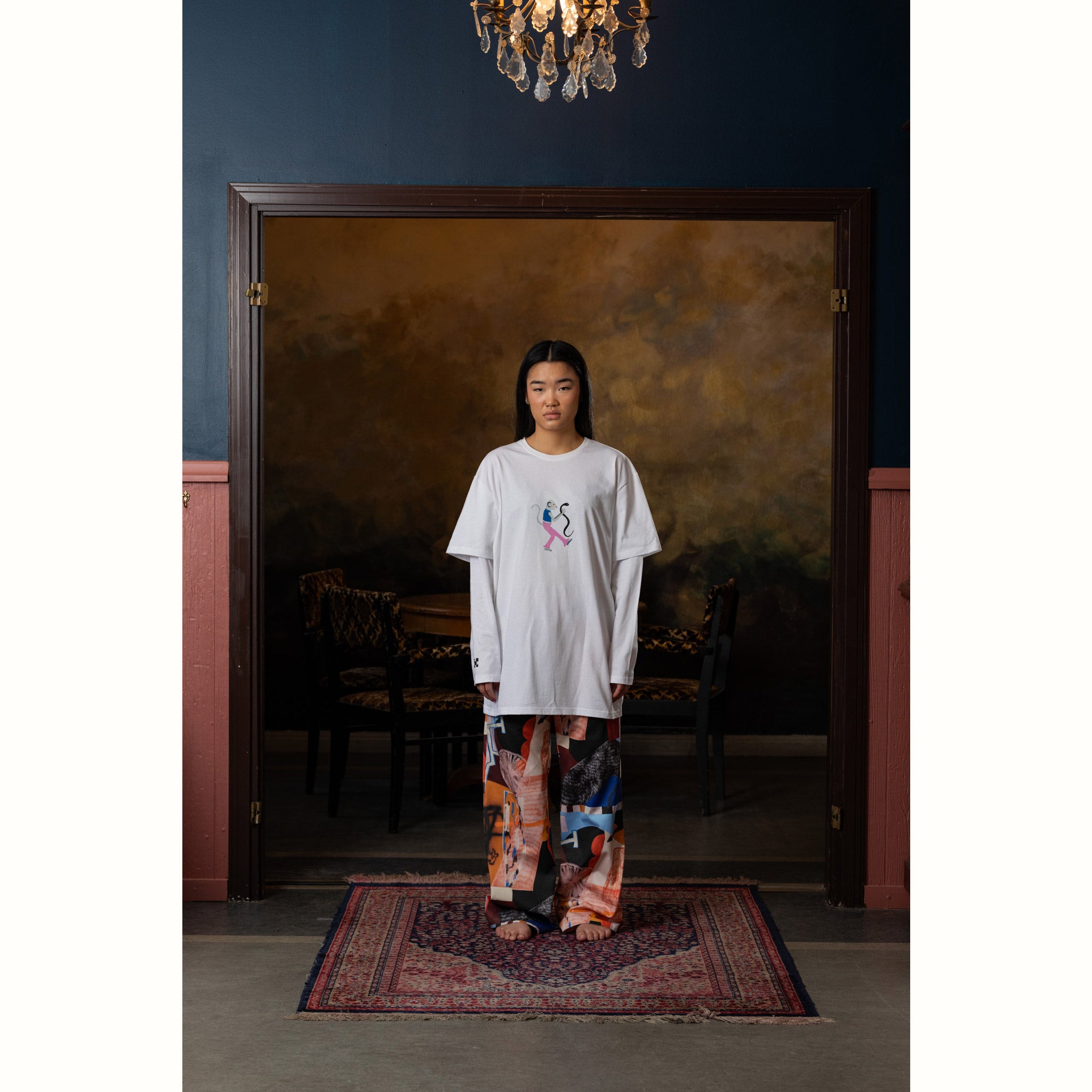 4 Apinaa Longsleeve